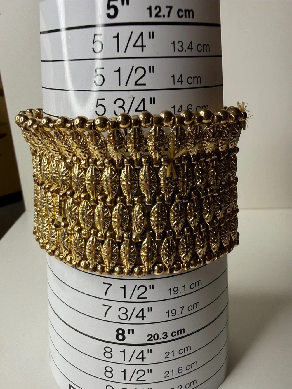 Stunning vintage Gold tone Stretch Cuff Bracelet statement cleopatra style